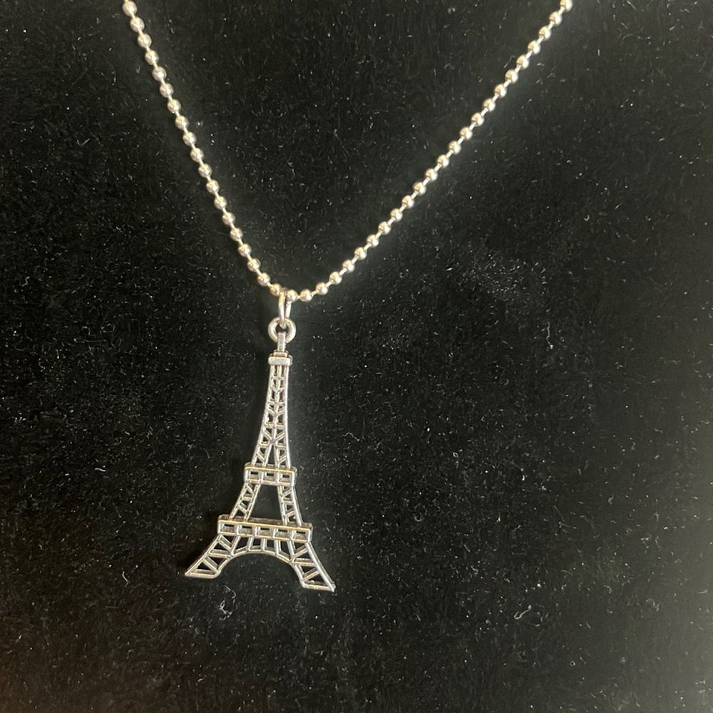 Handcrafted Eiffel Tower pendant on 26 inch silver tone ball chain